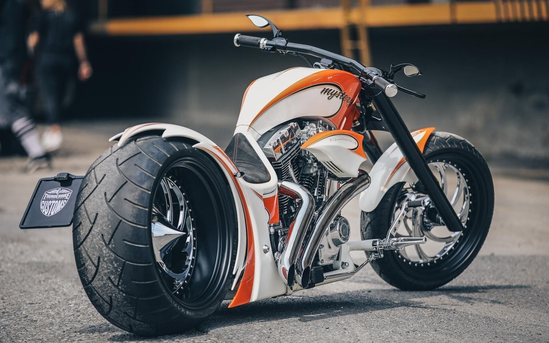 健美比赛：雕塑般躯体展示无尽活力，健美健身比赛