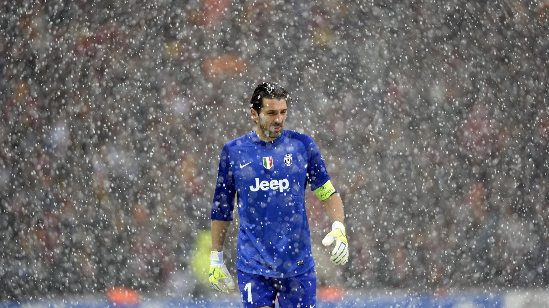 世界杯高光时刻:精彩片段一网打尽!,世界杯精彩瞬间