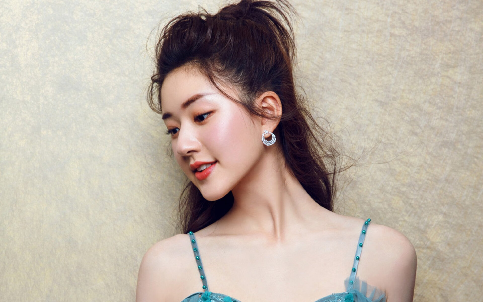 【状态起伏】球员连续多场发挥不佳的原因，连续进球场次最多的球员