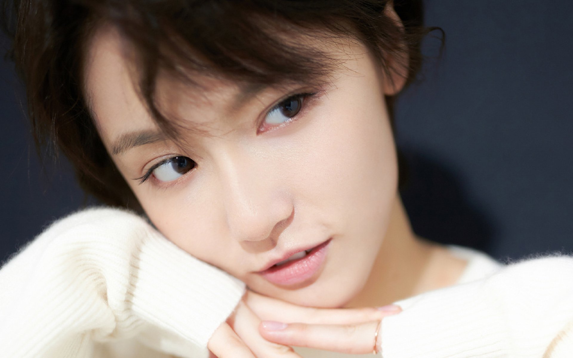 中国女子篮球队海外友谊赛,向世界展示中国风采,外媒中国女篮