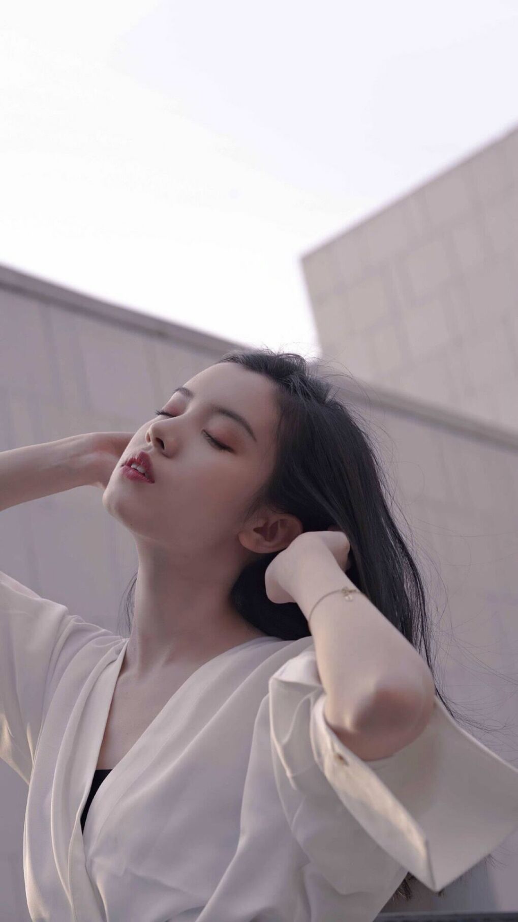 争议判罚总结：这一夜裁判让球迷怒火中烧，篮球裁判争球在哪里发球