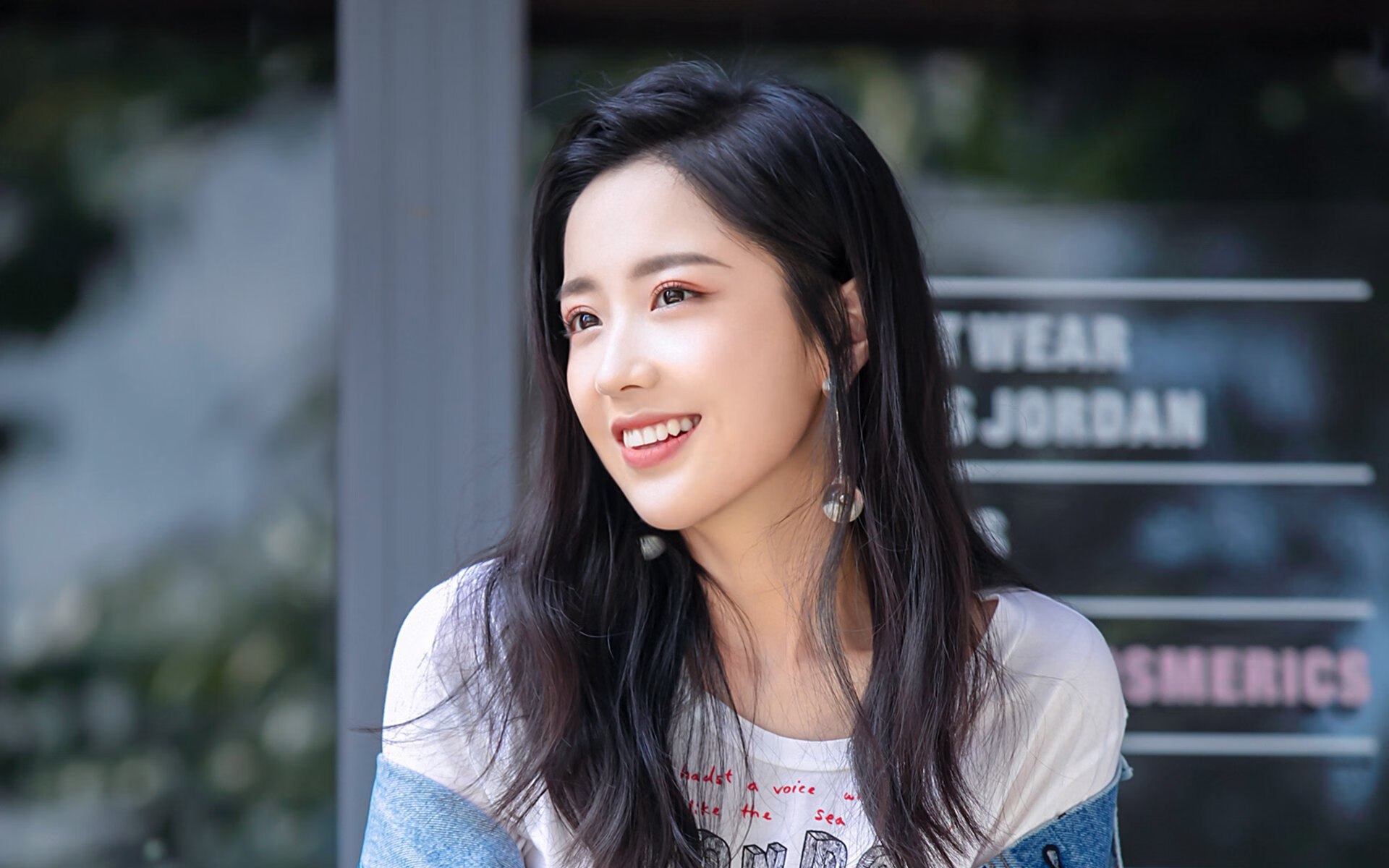 以“黑马”之姿，蒂伊带领球队挺进季后赛，成为联盟新宠！，《伊蒂》