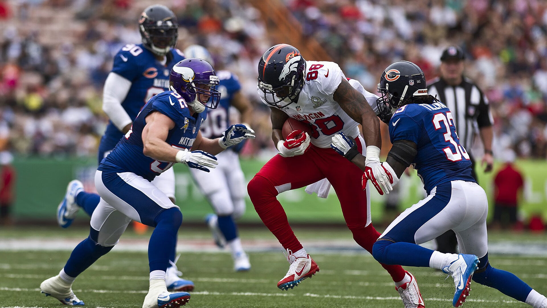 以球会友：足球公益赛事盛大举行，以球会友 以赛传情