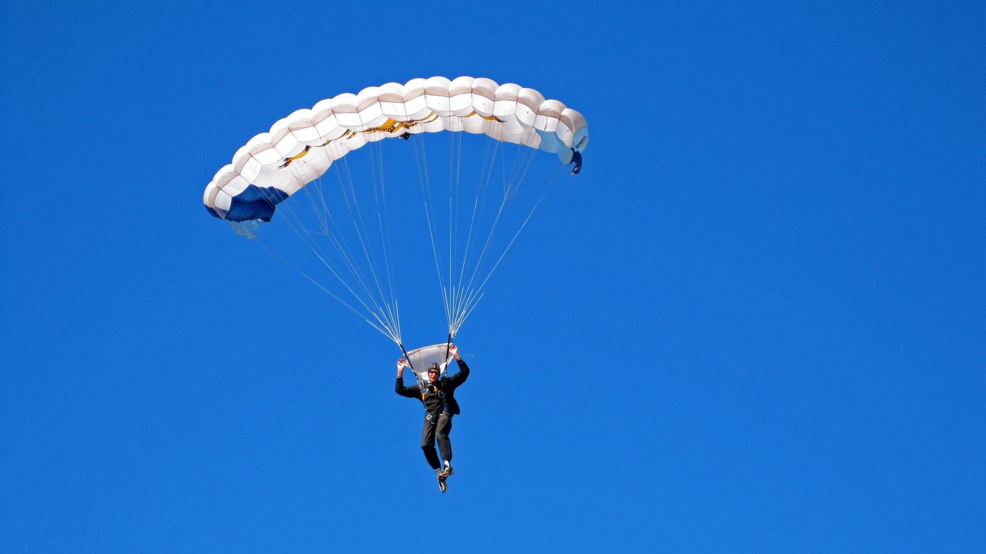 阿曼男篮在西亚锦标赛中突破自我,期待更高成就